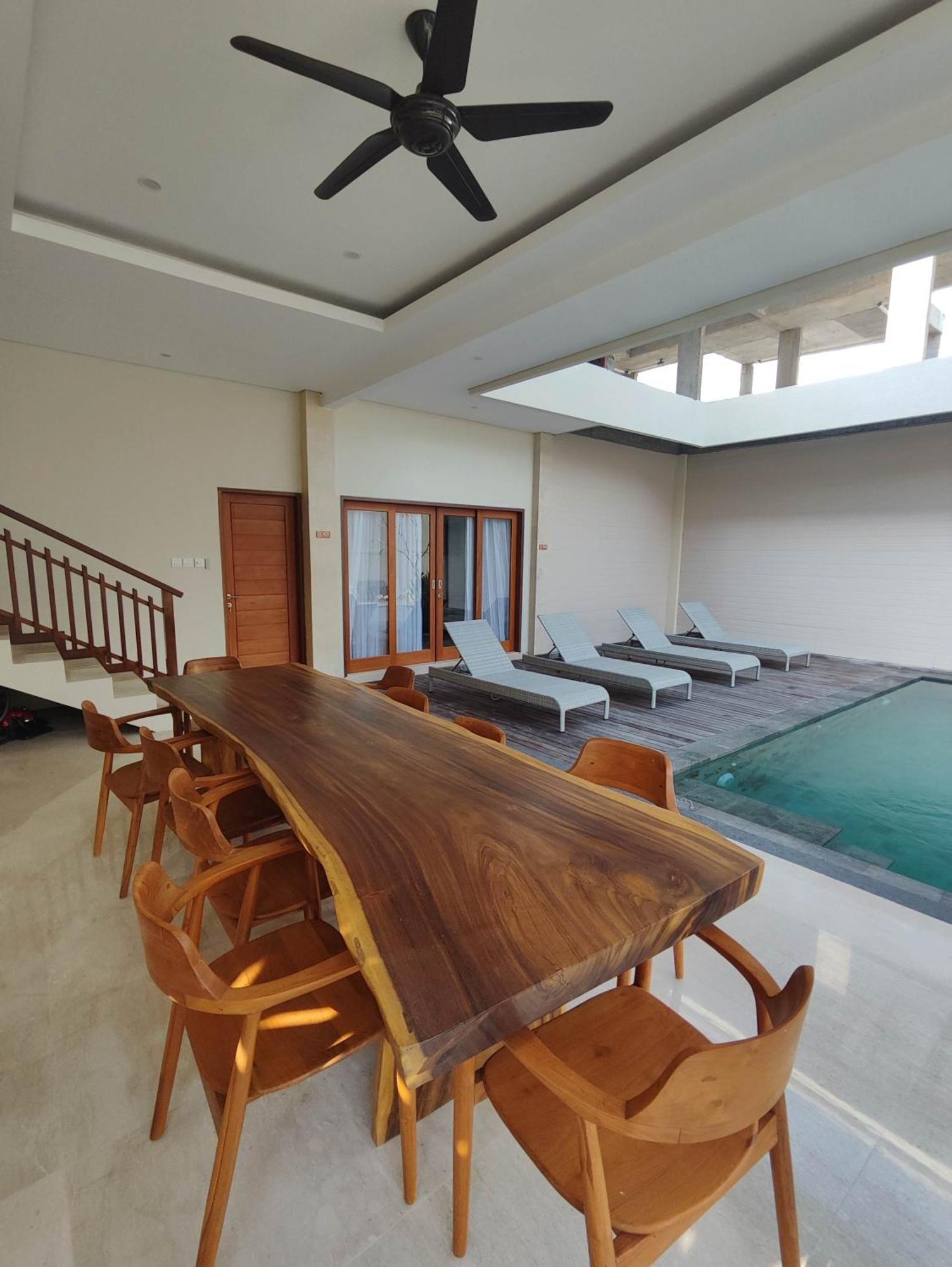 Villa Lovecho Canggu Exteriör bild