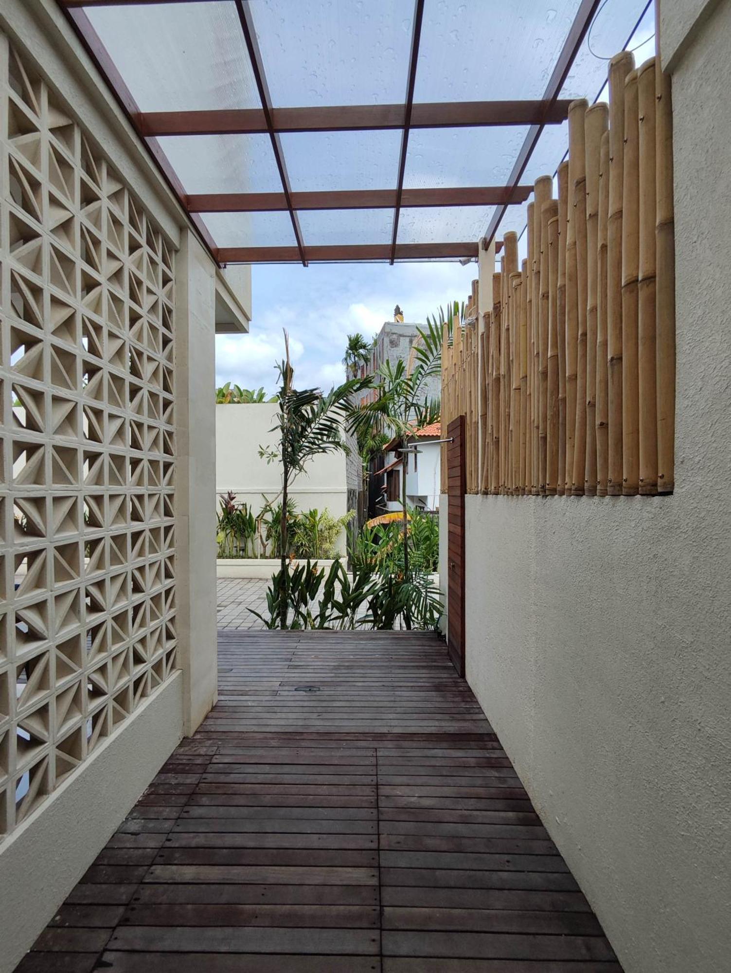 Villa Lovecho Canggu Exteriör bild